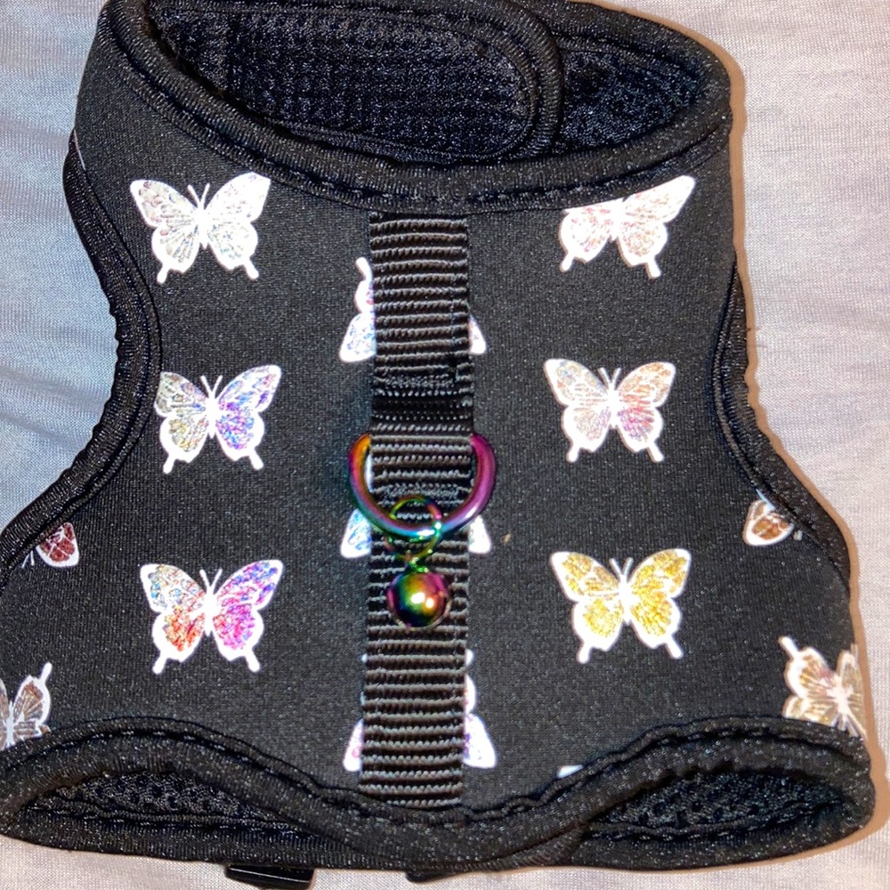 Small dog harness black with butterflies like new
